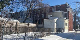 Spacious 2+ Bedroom House York City SD Gallery 3