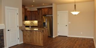 Beautiful Parkland Townhome in SW Redmond Gallery 4