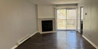 Newly Renovated Condo in Sable Landing   **Move-In Special** Gallery 1