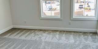 Luxury Town Home - Williamson County - End Unit Gallery 9