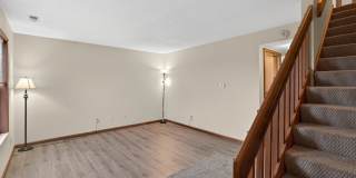 506 Seagraves Avenue Gallery 1