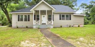 1633 Phillips Lane Gallery 1