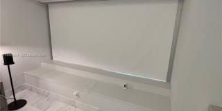 1435 Brickell Ave Gallery 67