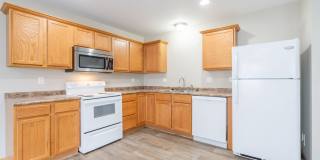 2 Bedroom 2 Bathroom Town House - Interior Unit Gallery 13