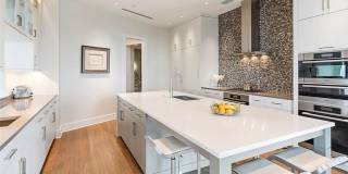 3376 Peachtree Road NE Gallery 19
