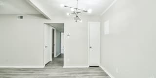 Westlake Apartments Gallery 54