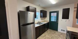 940 NW 7th Ave - 3 Gallery 1