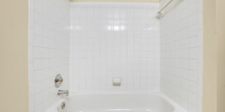 SPACIOUS 3 BEDROOM 2.5 BATHROOM TOWNHOME IS IMMEDIATELY AVAILABLE IN OLNEY Gallery 24