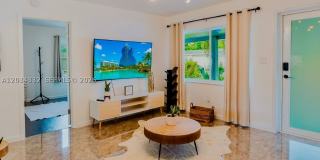 1754 SW 28th Ter Gallery 7