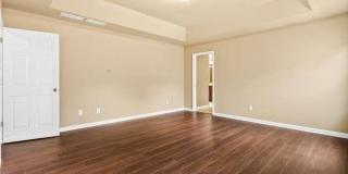 3920 LAKE MANOR Way Gallery 18