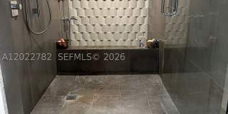 1450 Brickell Bay Dr Gallery 5
