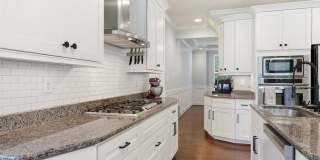 1041 Scenic Boulevard Gallery 13