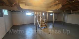 19419 Westphalia Street Gallery 10