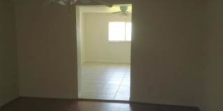 1704 SE 1ST ST Gallery 33
