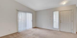 Adorable 2 Bedroom Condo Gallery 12