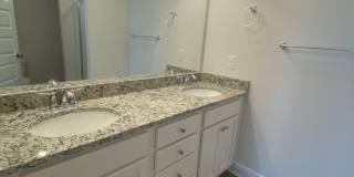 Modern, Spacious & Efficient Townhome in Lynn Haven! *1/2 OFF Security Deposit for Active-Duty Military!* Gallery 18