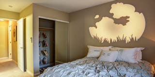 The Markham Apartments Gallery 4