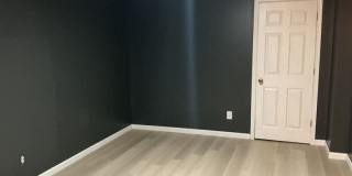104 W. Stoneridge Gallery 14