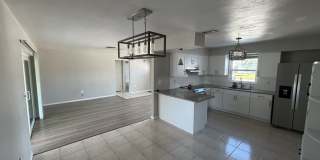 7520 Hawthorn Drive Gallery 6