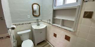 North AVL - Renovated 1920's Home with Separate 1/1 Apartment! Gallery 28