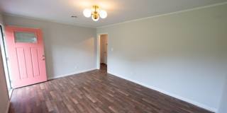 South Knox Cottage!!! Gallery 4