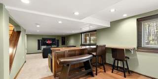 43054 Oxford Court Gallery 18