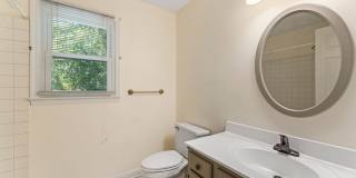 170 West Court Gallery 22