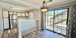 Modern Condo with Fireplace, Garage & Community Pool Modern Condo with Fireplace, Garage & Community Pool Gallery 4