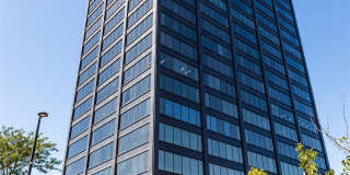 1000 Elm Street Gallery 1