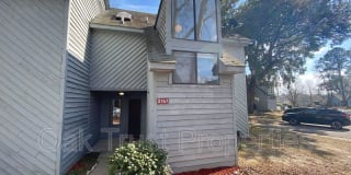 2167 Spoleto Lane Gallery 1