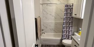 4717 121st Place- Garage Apt. MOVE IN SPECIAL! Gallery 9