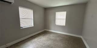 1100 SW 28th Street Gallery 4