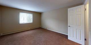 Yorktown Apartments Gallery 13