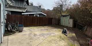 Short walk to the Beach / Available Now / Pets Welcome Gallery 3