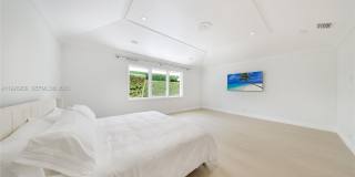 55 La Gorce Cir Gallery 22