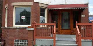2737 W Belmont Avenue Gallery 1