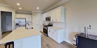 3/2 fully fenced home in Lafayette Landing Gallery 6