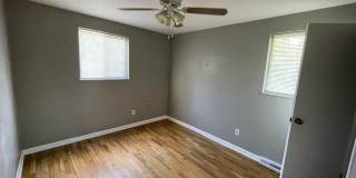 523 West Kanawha Avenue Gallery 9