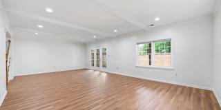 8904 BARROWGATE Court Gallery 36