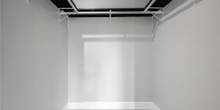 184 Village Circle Gallery 16