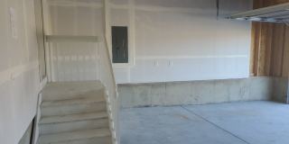 Exquisite 3 Bed 2.5 Bath Single Family Home Gallery 44