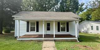 Two bedroom, 1 bath house in Burlington Gallery 1