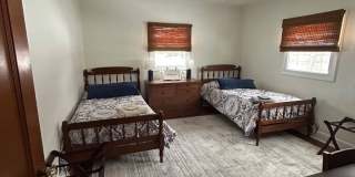 4 Bed, 2 Bath House - ALL UTILITIES INCLUDED Gallery 25