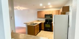 3/2.5 Townhouse For Rent in SouthMeadow Gallery 4