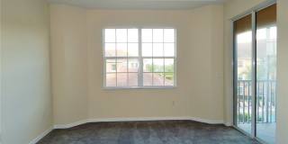 1113 Van Loon Commons Circle Gallery 9
