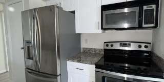 899 Riverside Drive Gallery 15