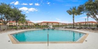 1025 VILLAGIO Circle Gallery 55