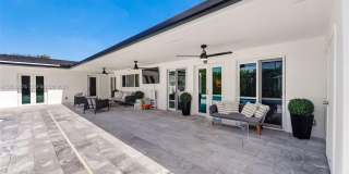1865 NE 197th Ter Gallery 36