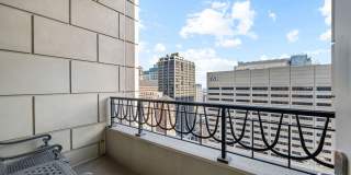 118 E ERIE Street Gallery 21