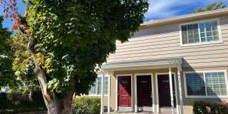 C2402 - Maple Court Apartments Gallery 1